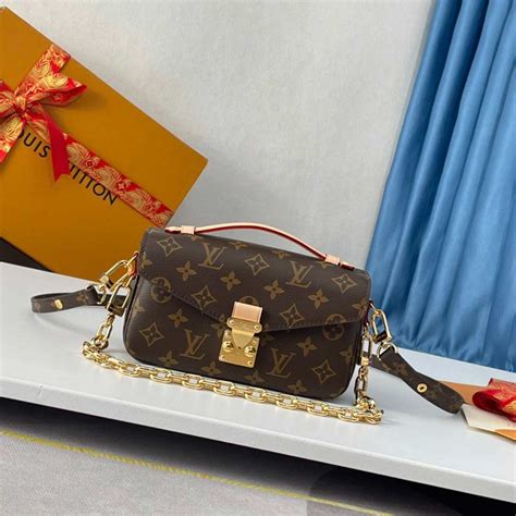 lv classic pochette|lv pochette métis.